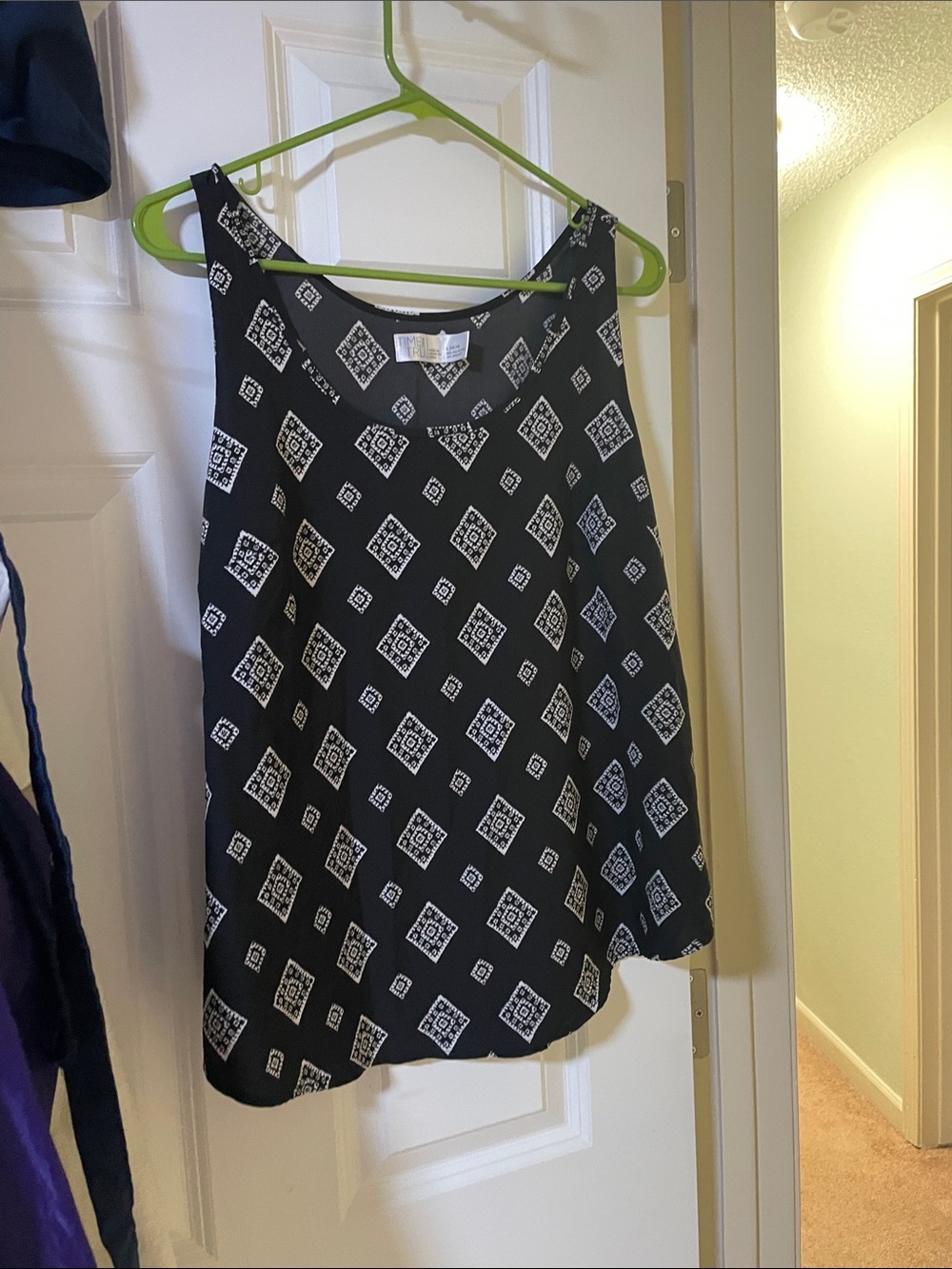 Time and Tru Black and White Geometric Tank Top